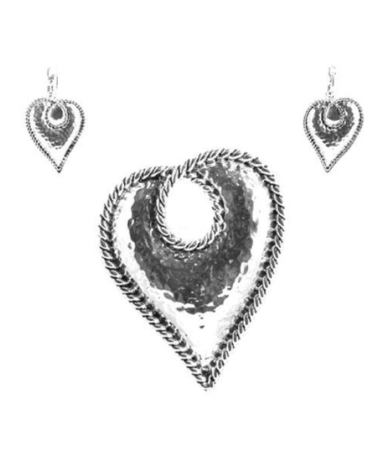 Hammering Texture Heart Pendant Set