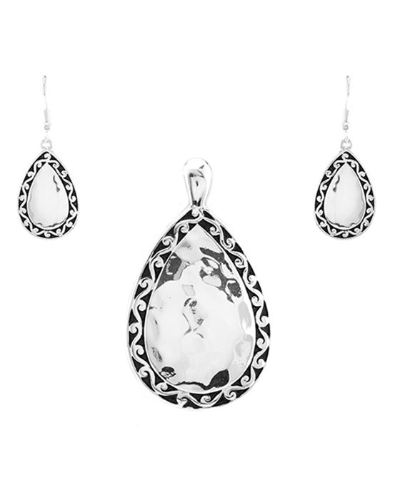 Tailored Look Pendant Set