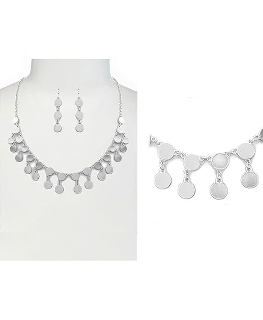 Metal Work Design Necklace Set