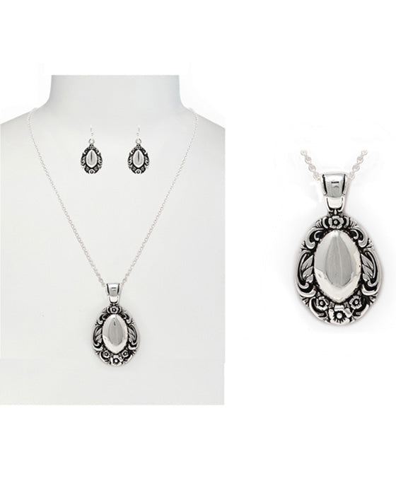 Western Style Oval Spoon Look Necklace Set