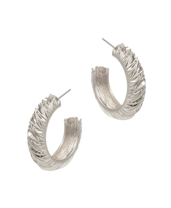 Round Shaped Texture Vintage Metal Hoop Earring