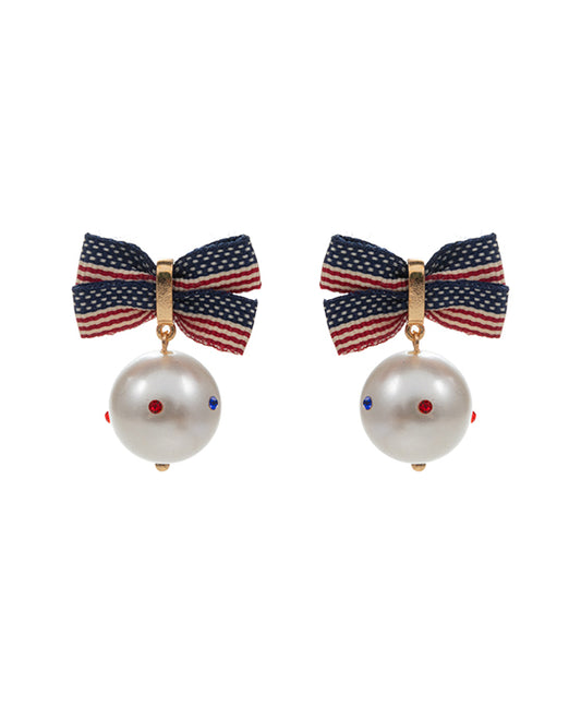 Ribbon Shape American Flag w/ Pearl Earring