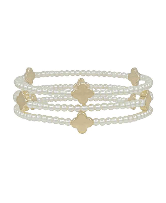 Metal Clover Accent Pearl Bracelet