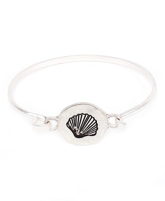 Clam Shell Wire Bracelet