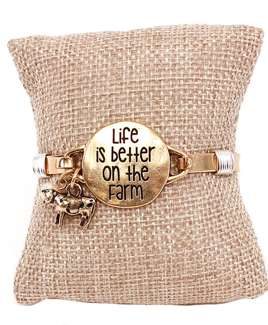 BETTER ON THE FARM Wire Bracelet