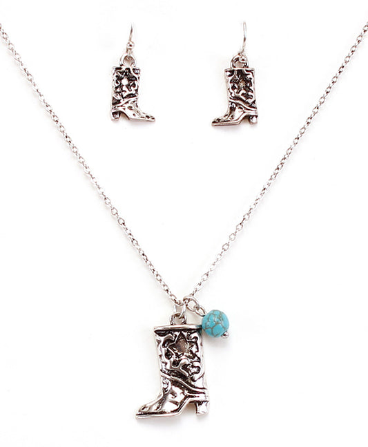 Dainty Boots Necklace Set