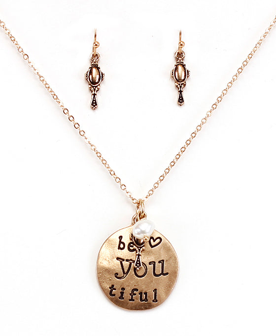 BE-YOU-TIFUL Necklace Set