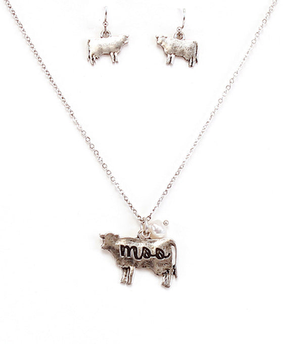 Dainty Cow Necklace Set