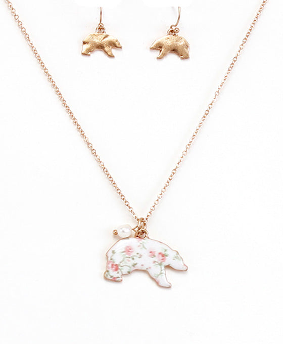 Dainty Floral Bear Necklace Set