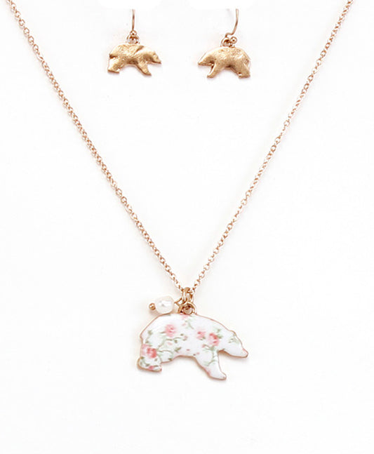 Dainty Floral Bear Necklace Set