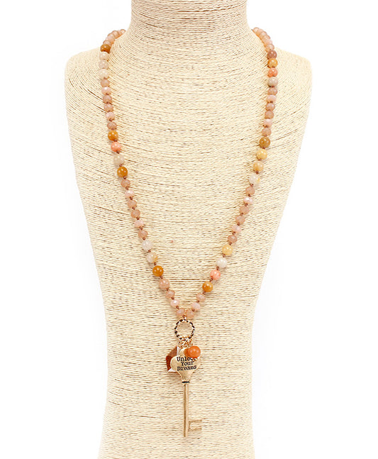 UNLOCK YOUR DREAMS Semi Stone Necklace Set